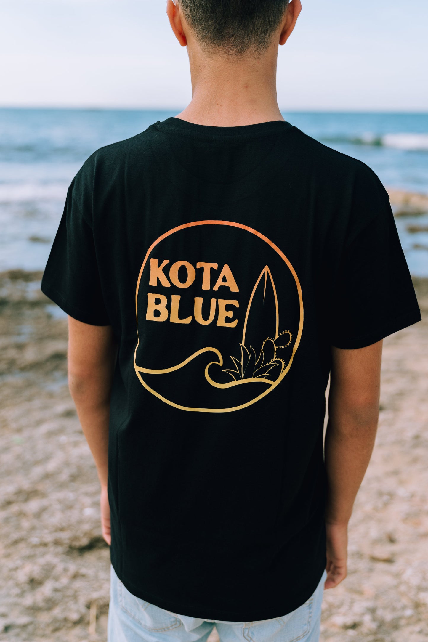 T-shirt Homme noir, logo dégradé orange