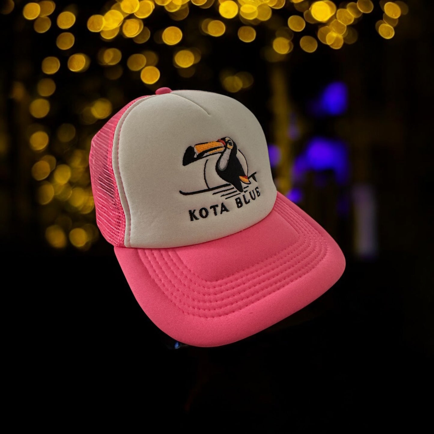 Casquette trucker Mixte, Blanche et Rose, Toucan Brodé