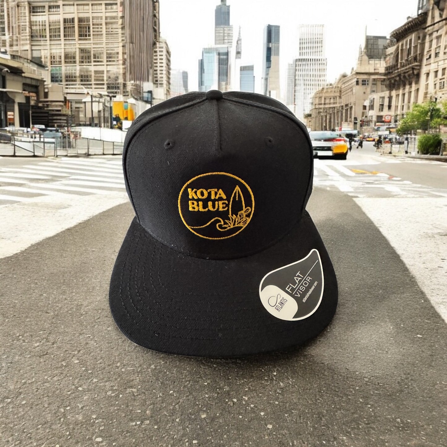 Casquette Black/Black Snapback logo brodé Kota Blue or mixte